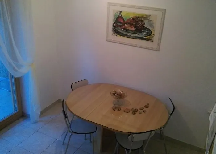Restović Apartament *