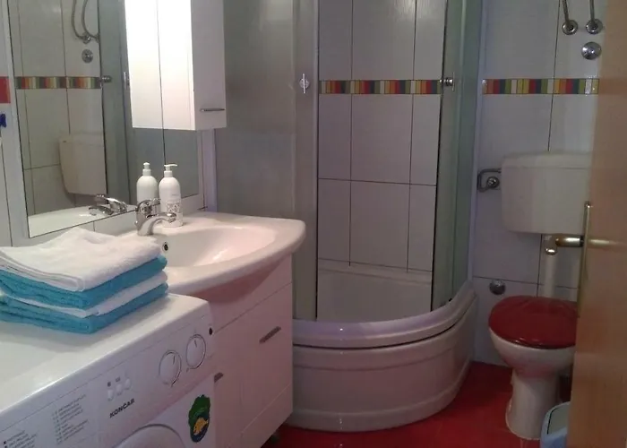 Restović Apartament *
