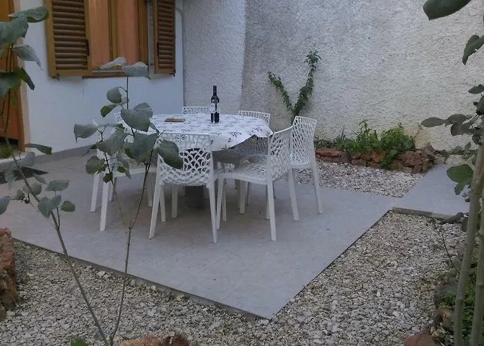 Apartament Restović *