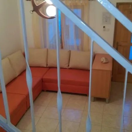 Restovic Apartamento Bol
