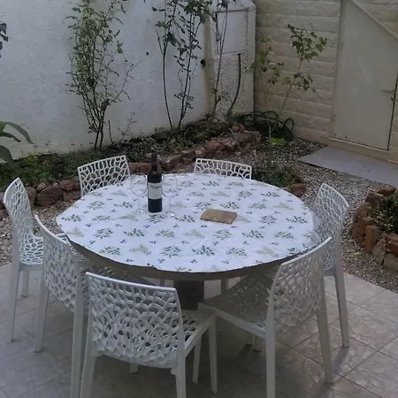 Restovic Apartamento