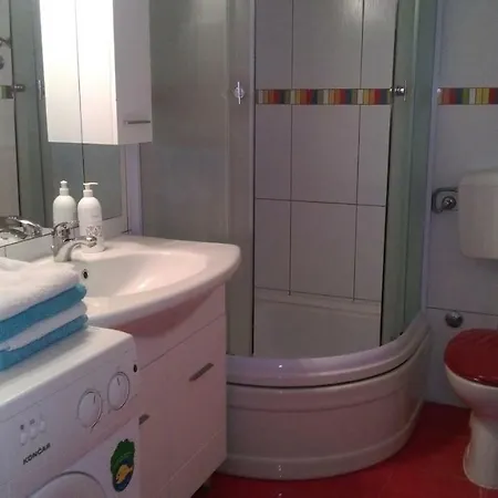 Restovic Apartamento *